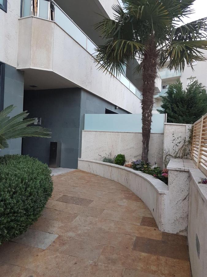 Relax Apartamento Playa Fenals Лорет де Мар Екстериор снимка
