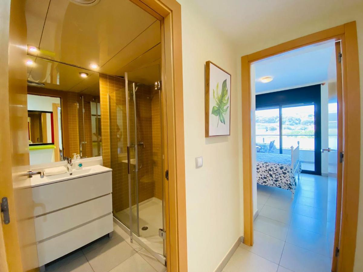 Relax Apartamento Playa Fenals Лорет де Мар Екстериор снимка